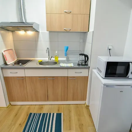 Torus Apartment *