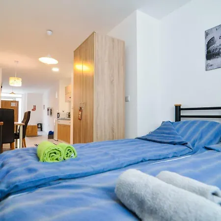 Torus Apartment *